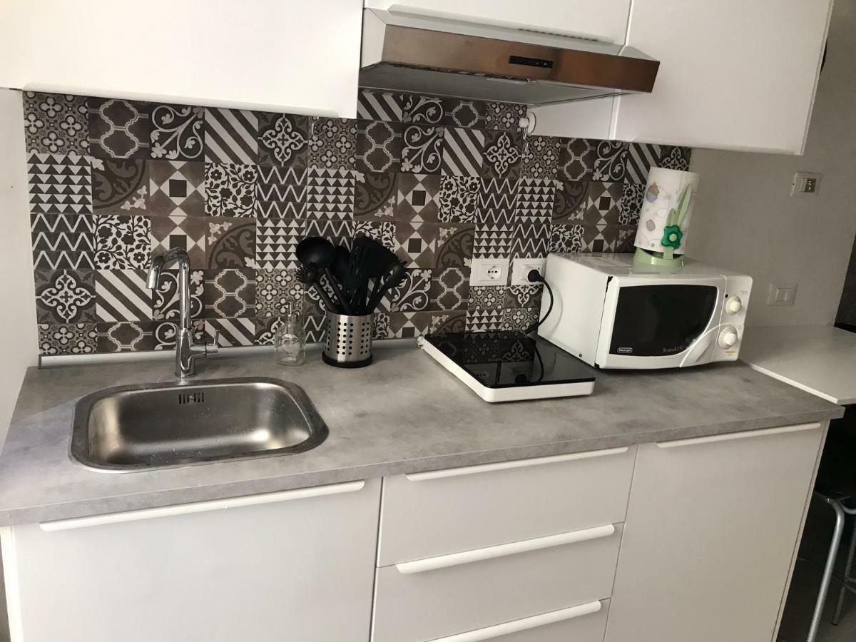 Il nido - Cozy studio apartment in Santa Croce Florencia Exterior foto